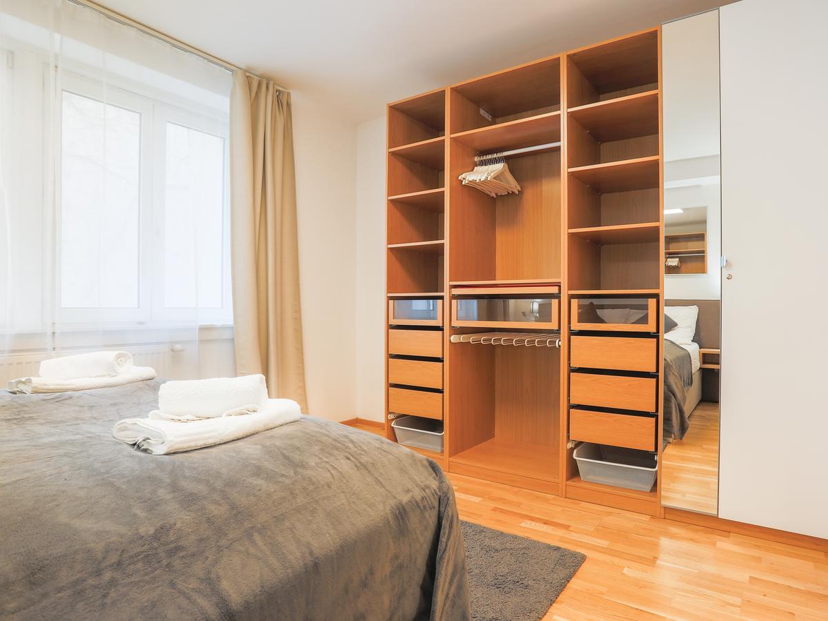 Sky9 Apartments Margareten Vienna Luaran gambar