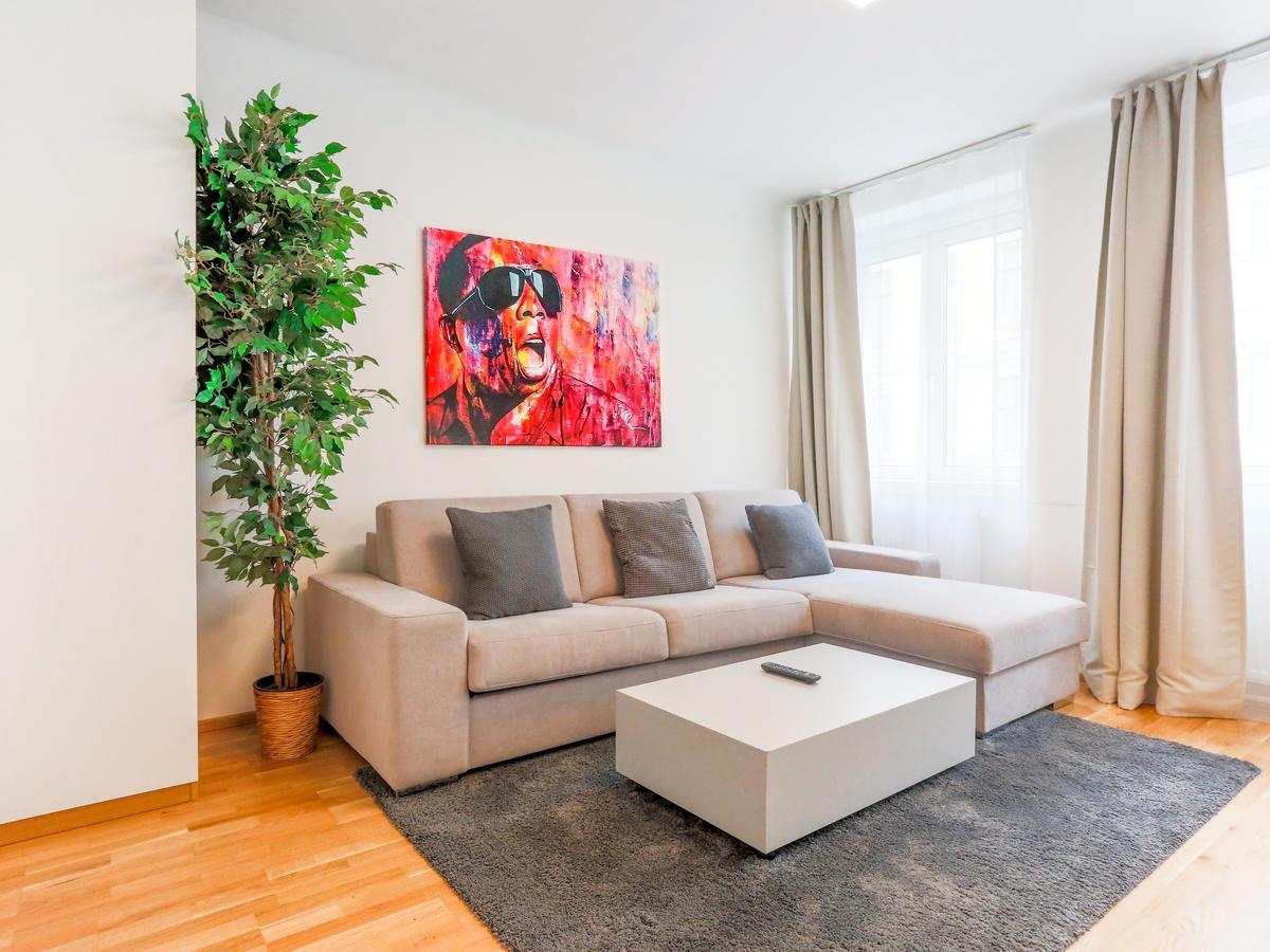 Sky9 Apartments Margareten Vienna Luaran gambar